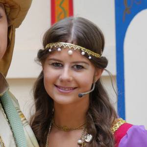 Julia Klerks als Yasmin in Aladin und die Wunderlampe