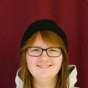 Sabrina Ecke als Lucy in Robin Hood