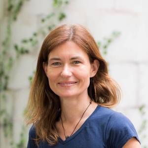 Elke Michels als Stiefmutter Elisabeth in Schneewittchen und die sieben Zwerge