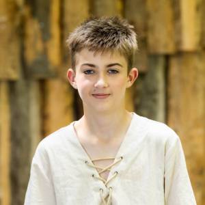 Simon Michels als Schiffsjunge Laurenz in Seraphines Odyssee