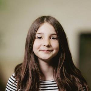 Levke Kleine als Professorin in Emil & die Detektive