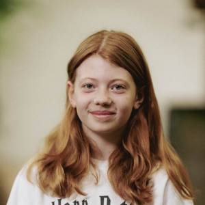 Mia Wiens als Fluchende Frau / Ensemble in Emil & die Detektive