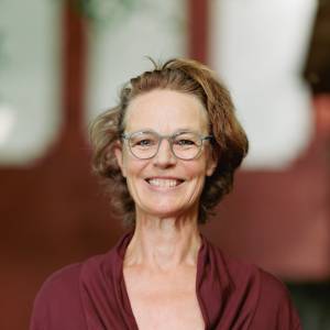 Bettina Rempe-Büse als Ingrid Weberknecht in Petticoat & Rock 'n' Roll