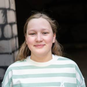 Johanna Mette als Elisabeth (Elli) Moreno in Wenn der Mond am Himmel steht...